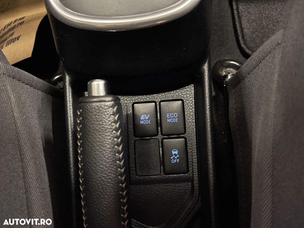 Toyota Yaris 1.5 VVT-i HSD Active - 20