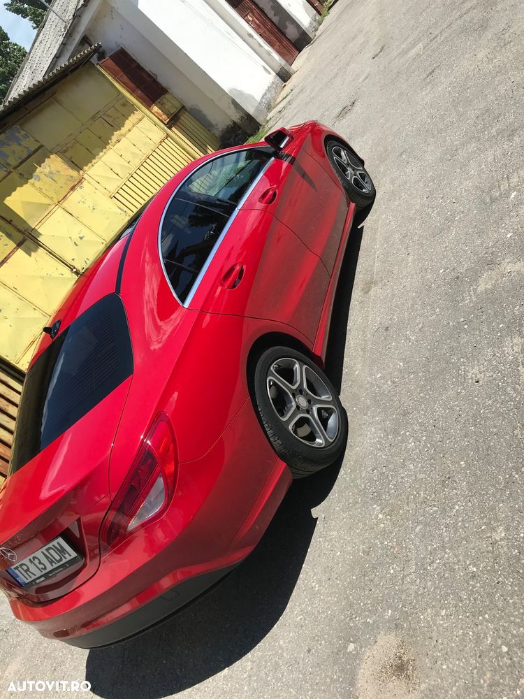 Mercedes-Benz CLA - 10