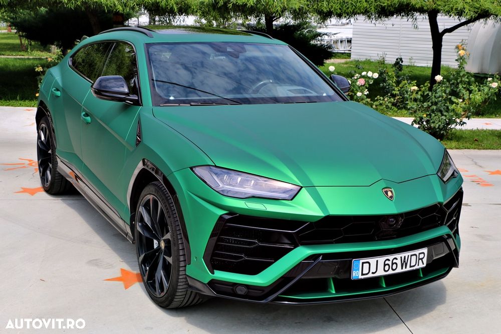 Lamborghini URUS - 4