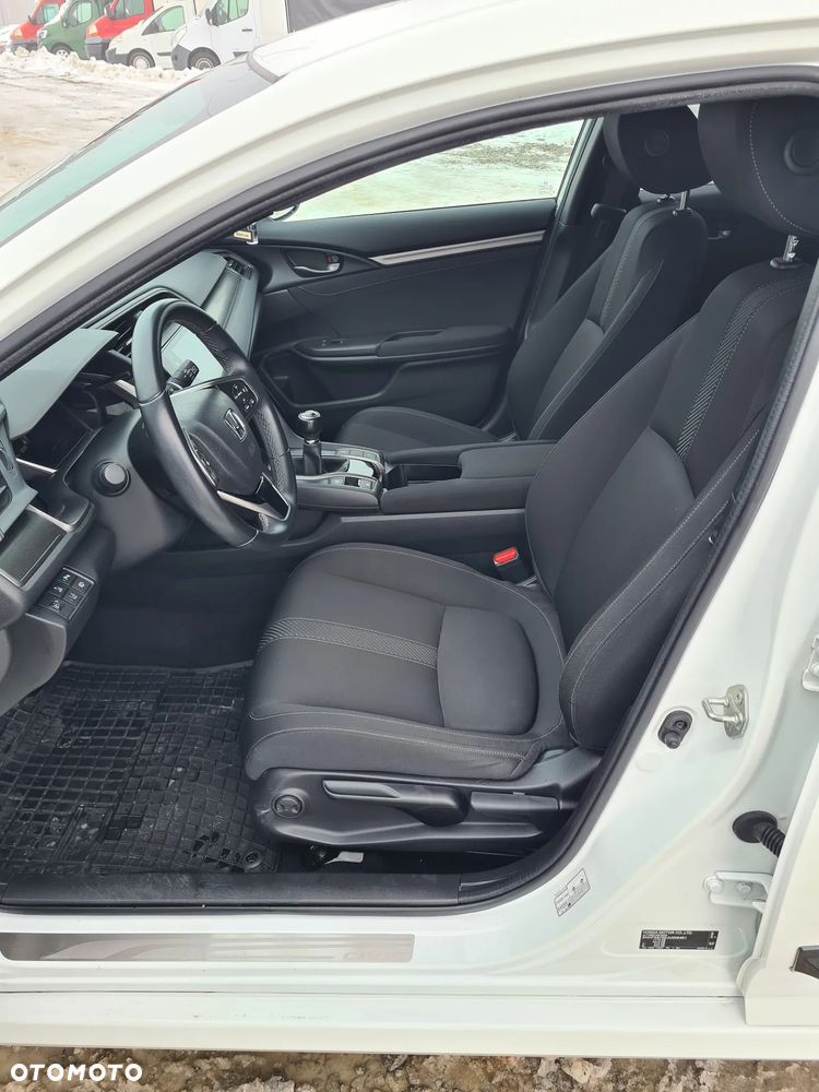 Honda Civic 1.0 T Comfort Sport Line - 27