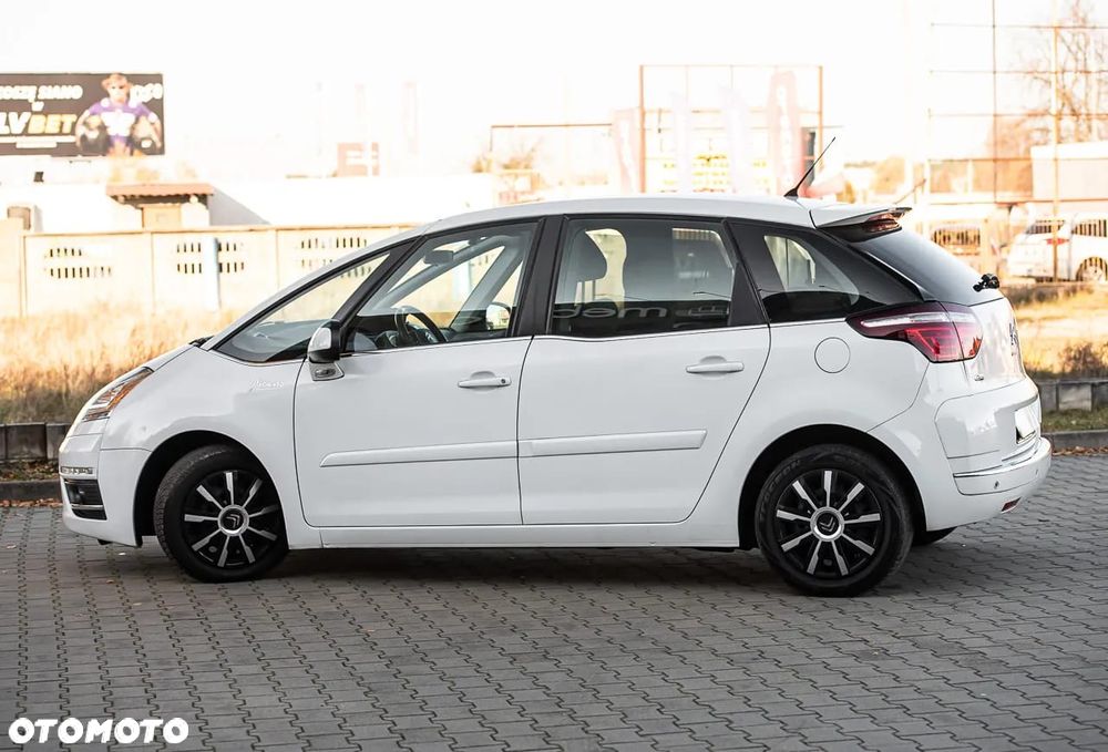 Citroën C4 Picasso 1.6 e-HDi FAP EGS6 Exclusive - 6