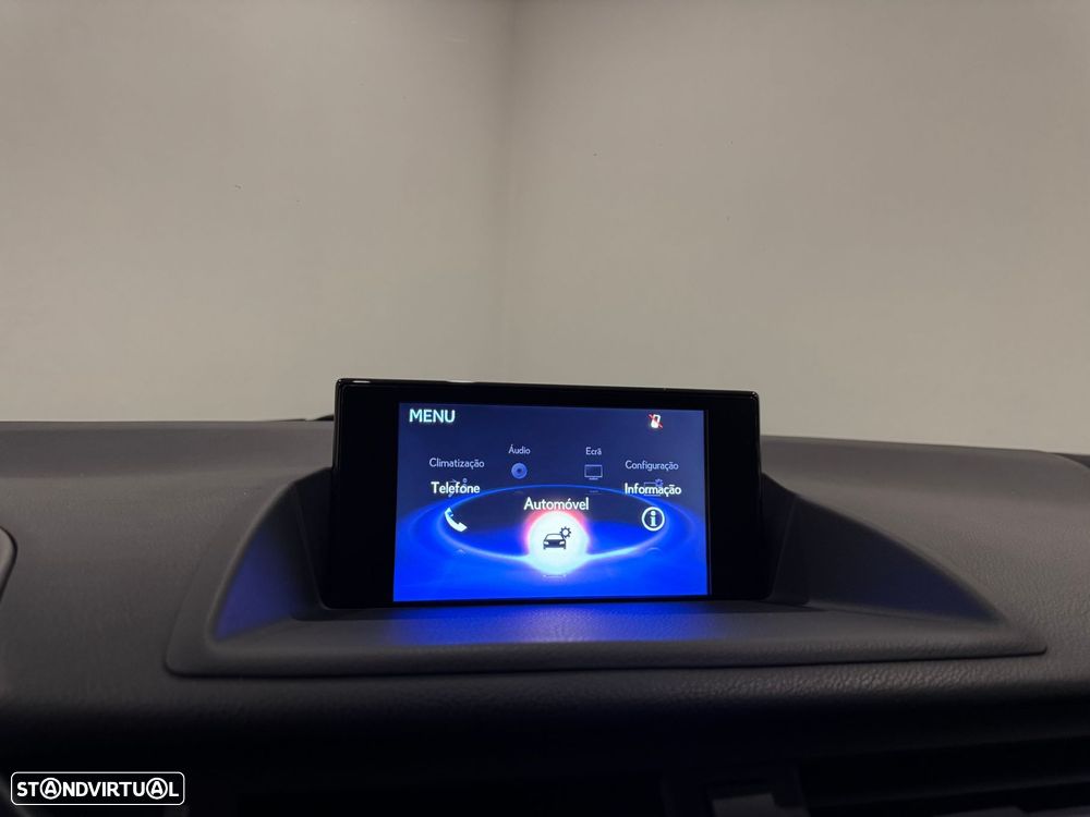 Lexus CT 200h Luxury - 36