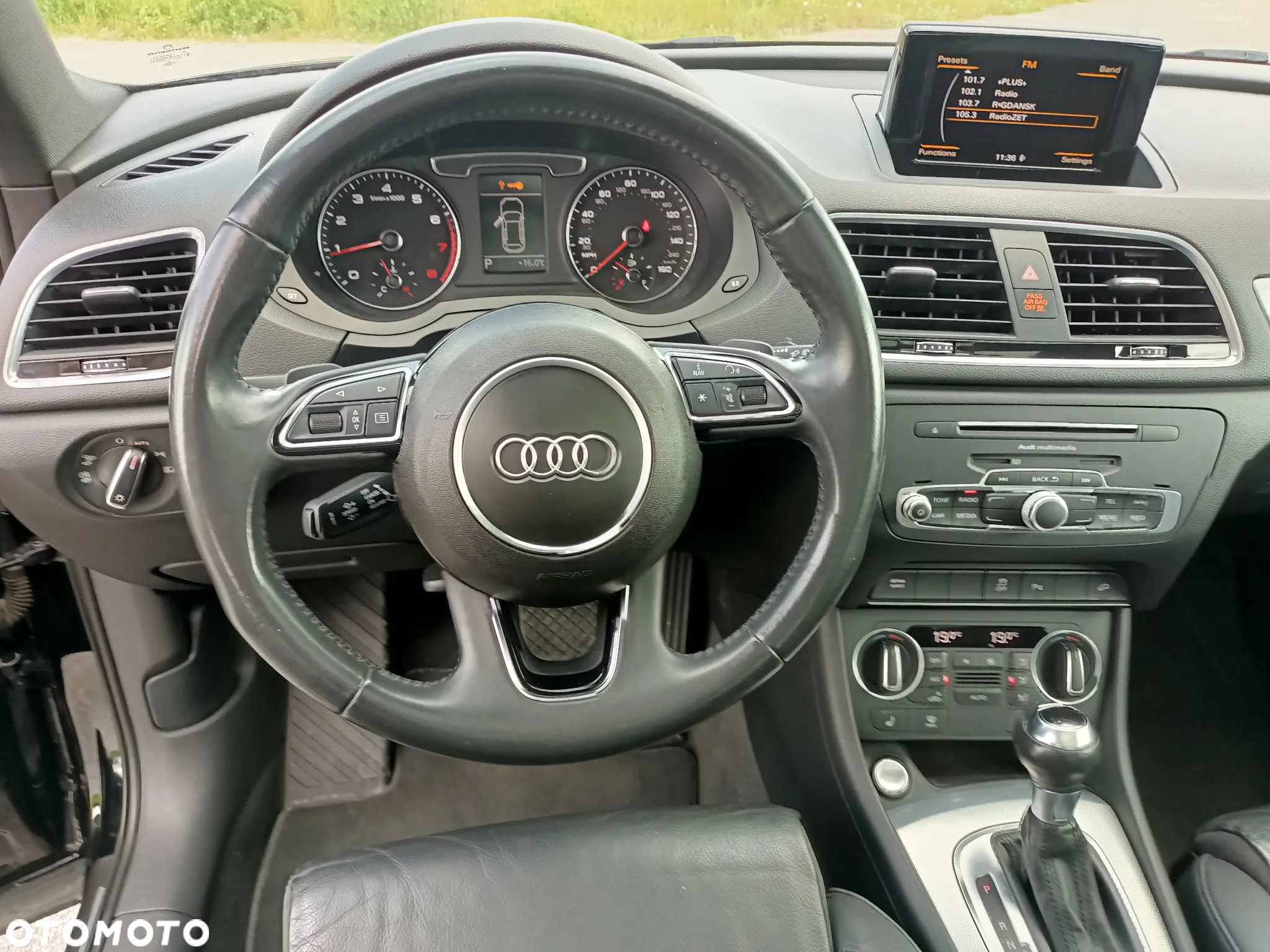 Audi Q3 2.0 TFSI quattro S tronic - 8