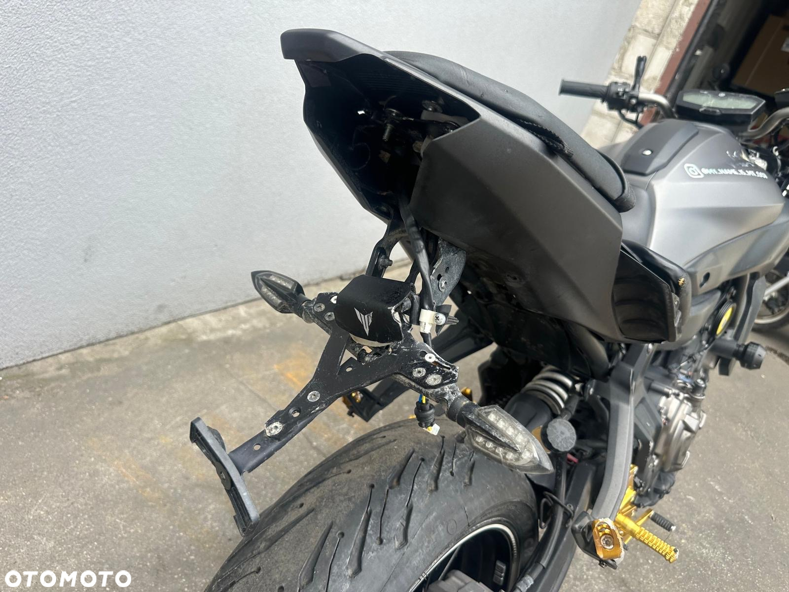 Yamaha MT - 5