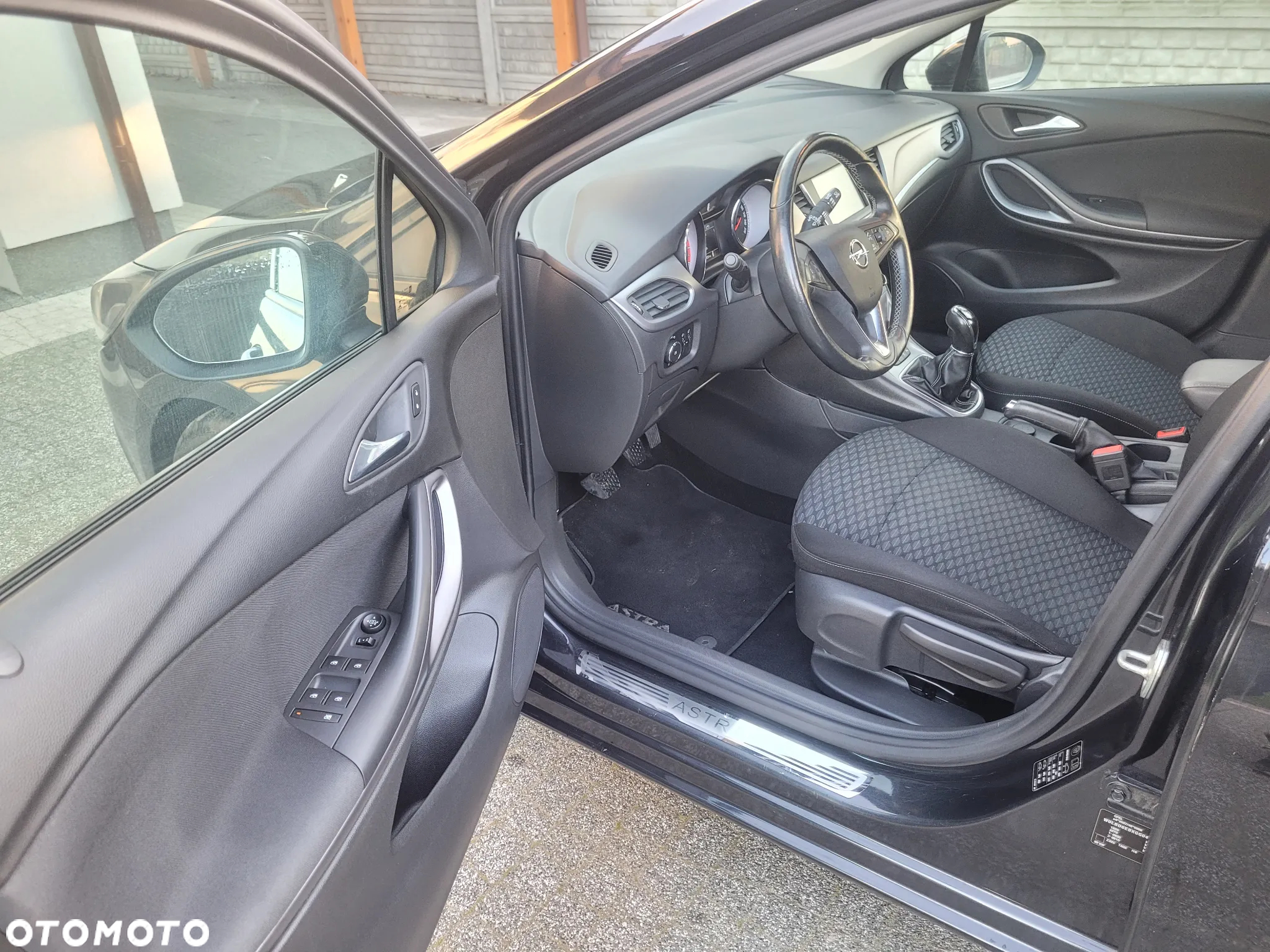 Opel Astra 1.4 Turbo Dynamic - 14