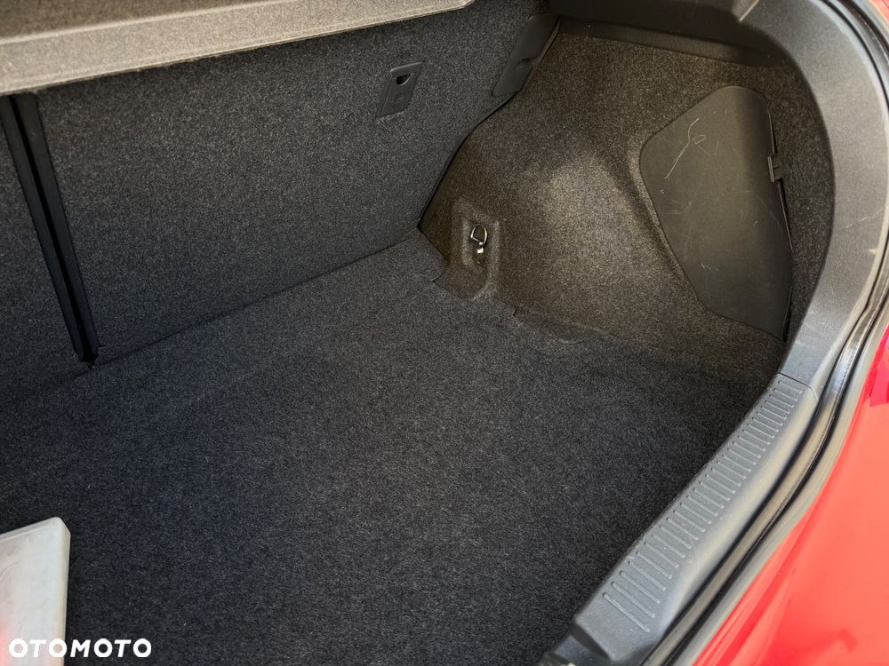 Toyota Auris 1.6 Sol - 8
