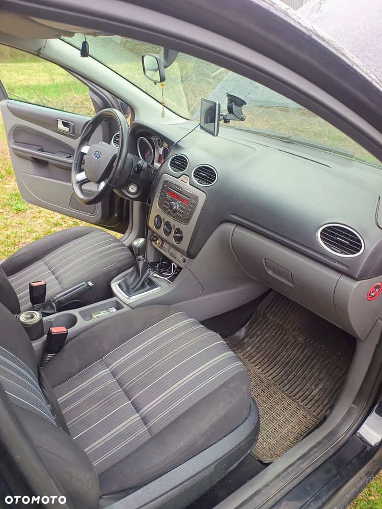 Ford Focus 1.8 TDCi Ambiente - 7