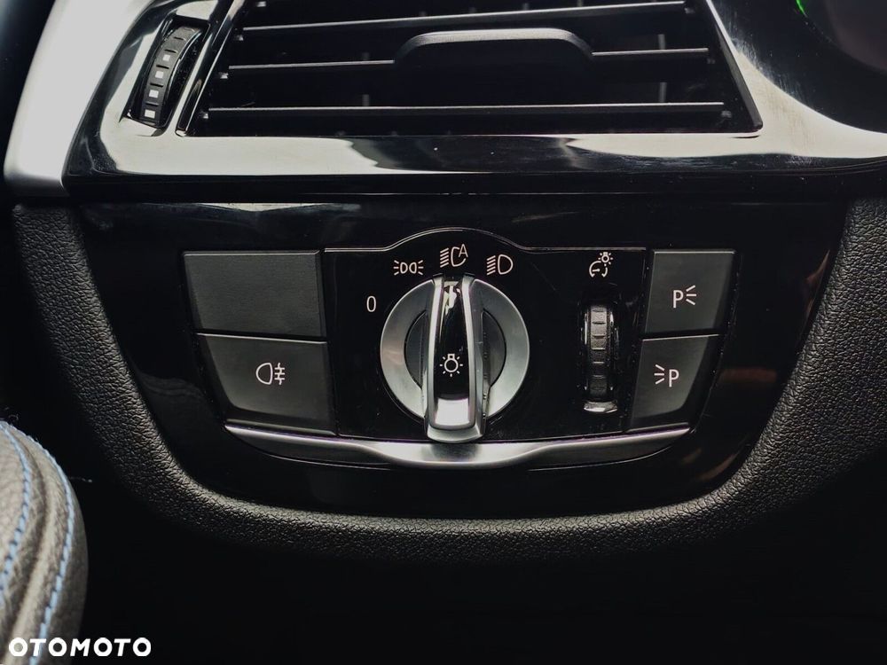 BMW Seria 5 530i xDrive M Sport sport - 34