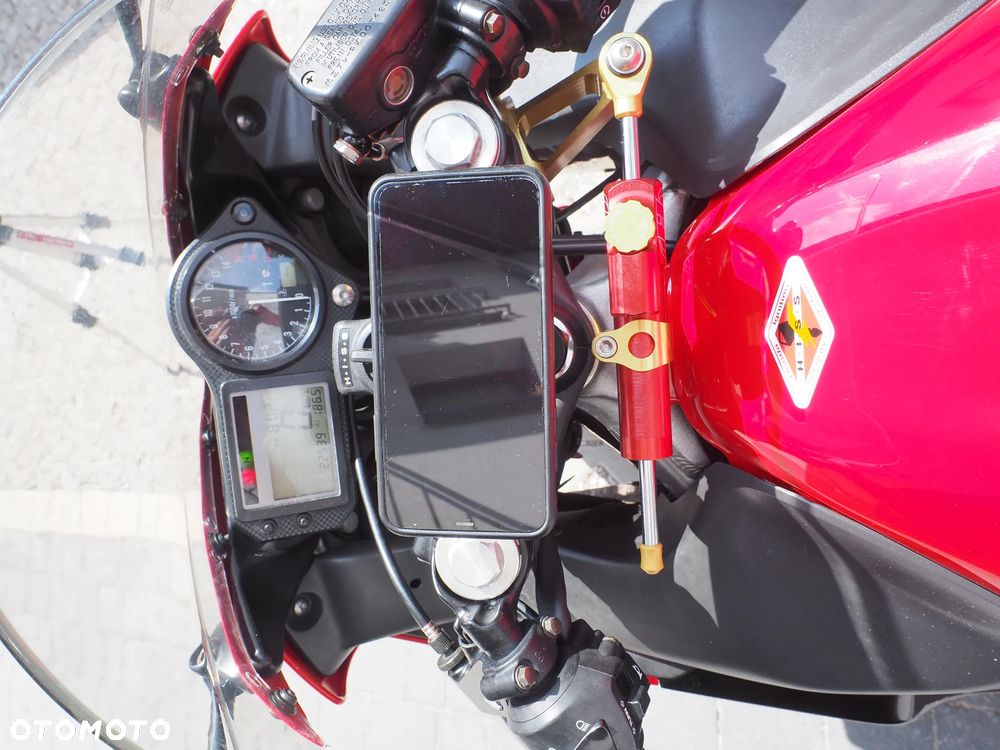 Honda CBR - 4