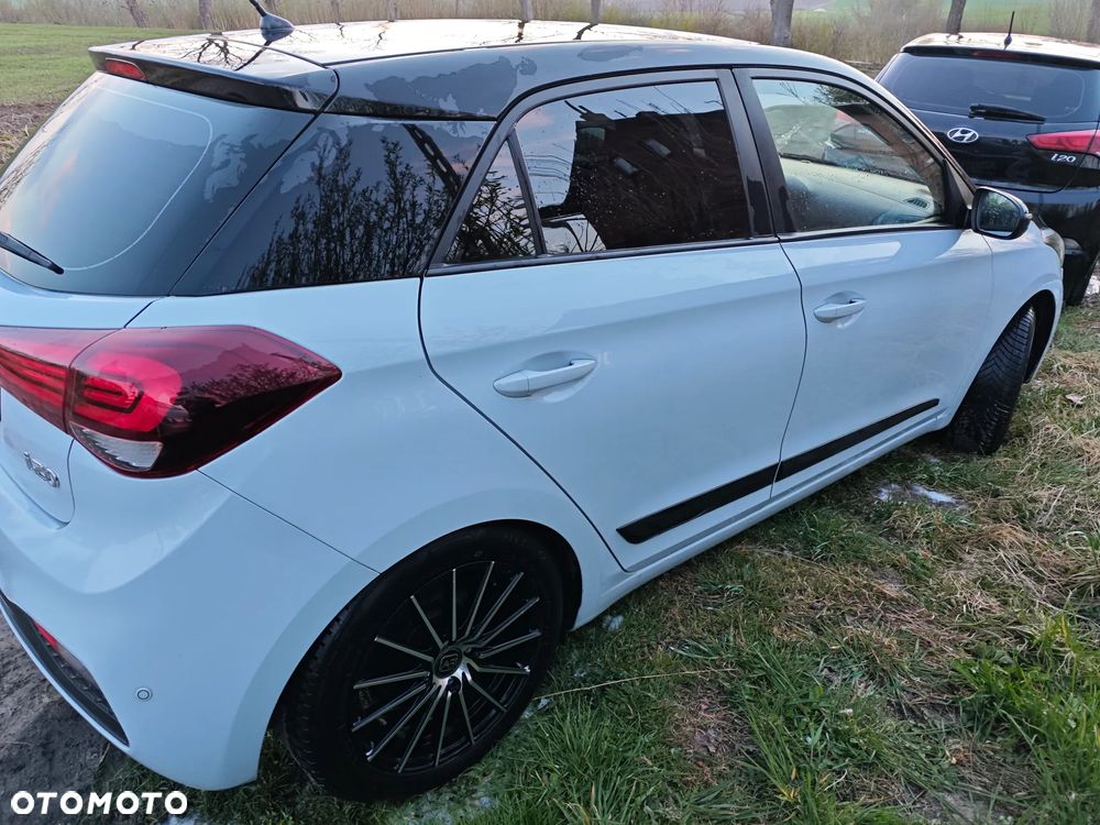 Hyundai i20 1.2 Comfort - 10