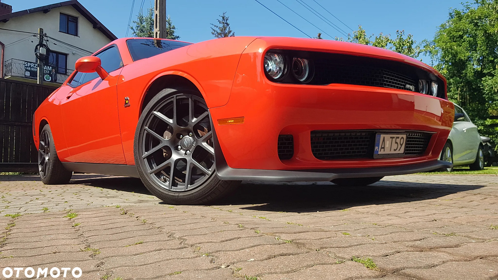 Dodge Challenger 6.4 Scat Pack - 2