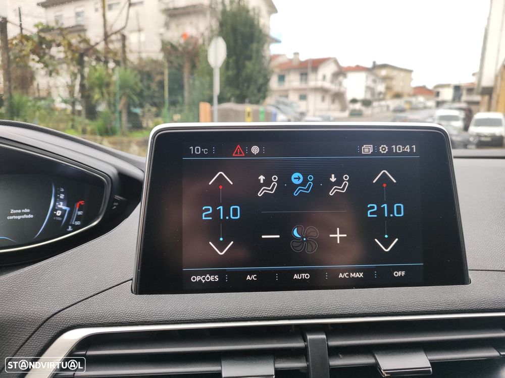 Peugeot 5008 1.5 BlueHDi Style - 20