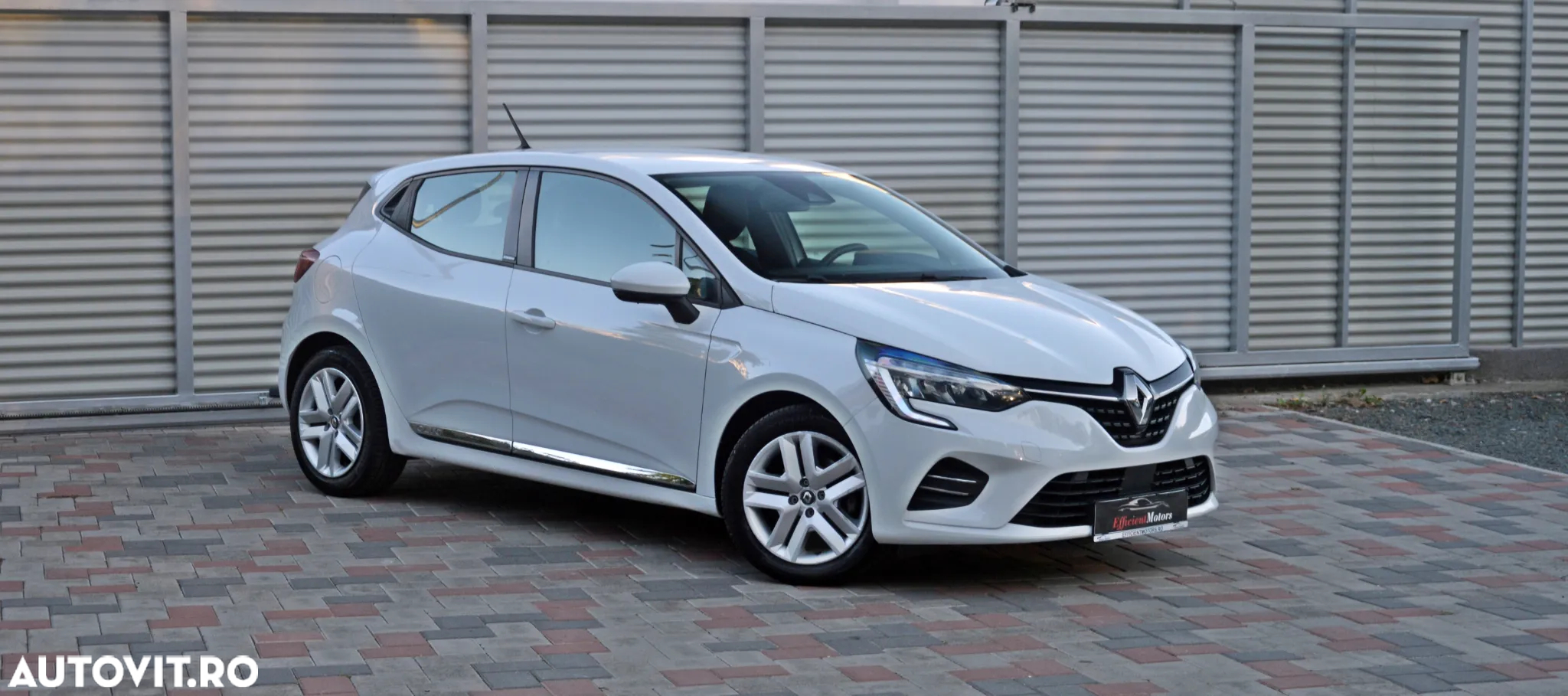 Renault Clio E-TECH Hybrid 140 BUSINESS EDITION - 12