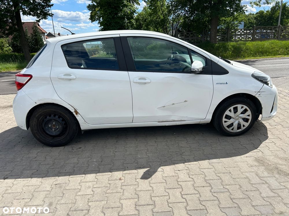 Toyota Yaris - 6