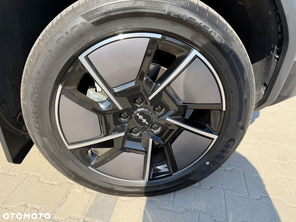 BYD Leopard 5 - 27