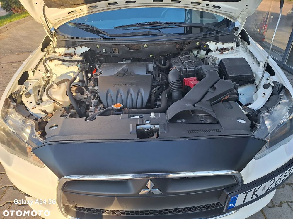 Mitsubishi Lancer 1.5 Inform - 14