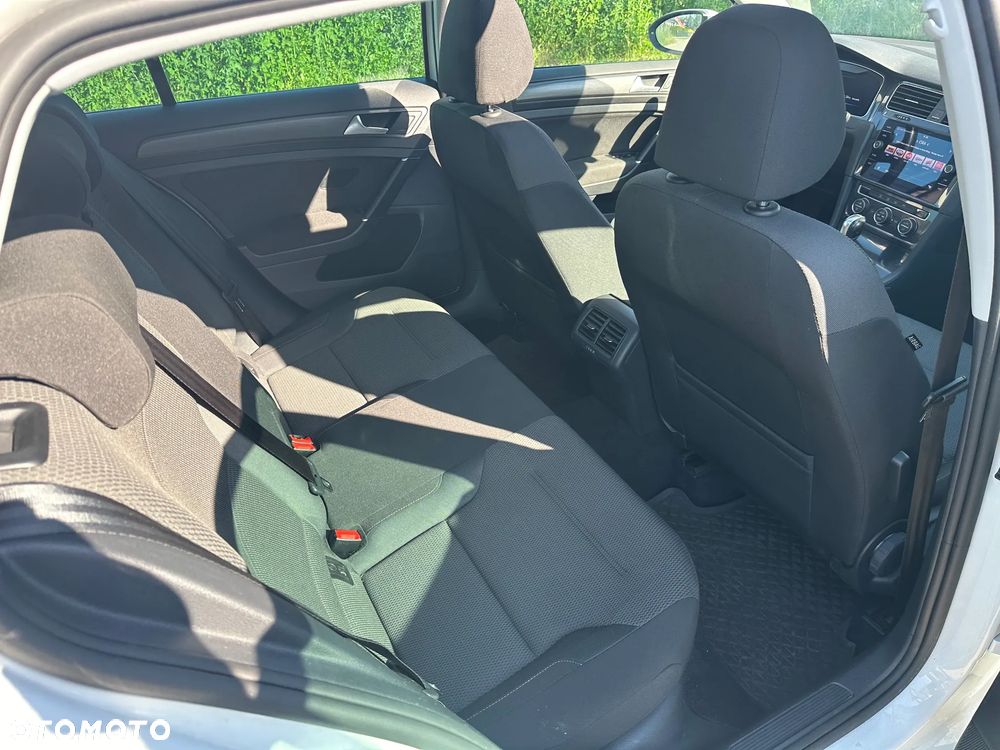 Volkswagen Golf 1.4 TSI BMT Comfortline DSG - 20