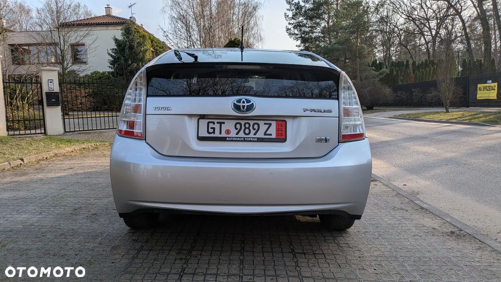 Toyota Prius - 7