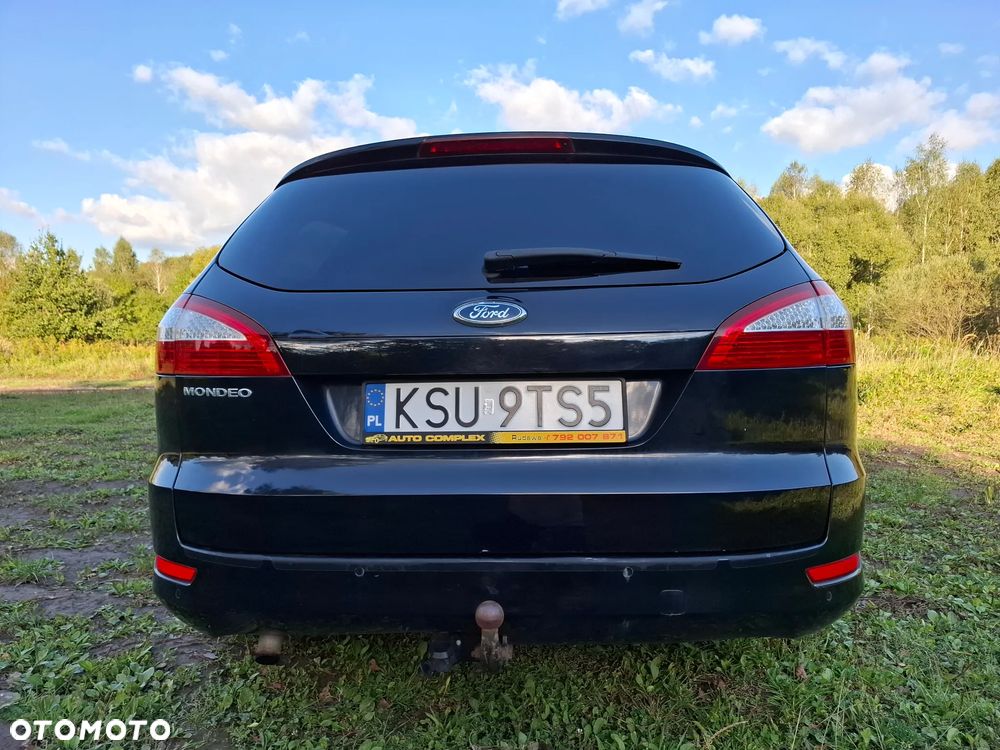 Ford Mondeo 2.0 Ambiente - 15