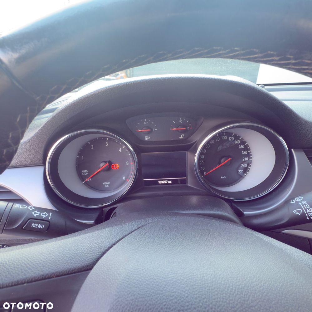 Opel Astra 1.6 CDTI Dynamic - 10