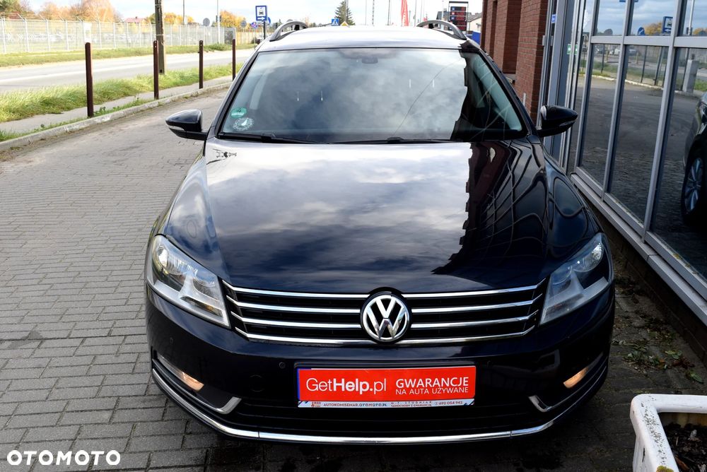 Volkswagen Passat - 12