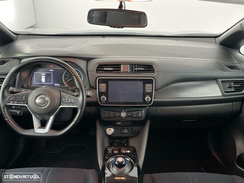 Nissan Leaf N-Connecta - 10