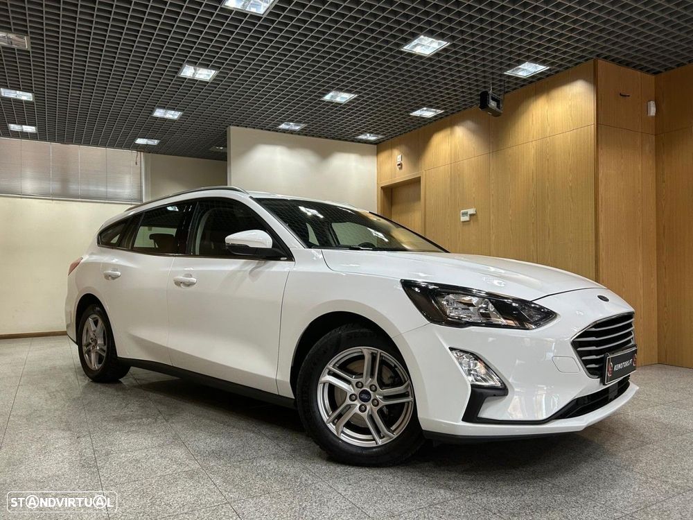 Ford Focus 1.5 TDCi ECOBlue Active — fotografia 5