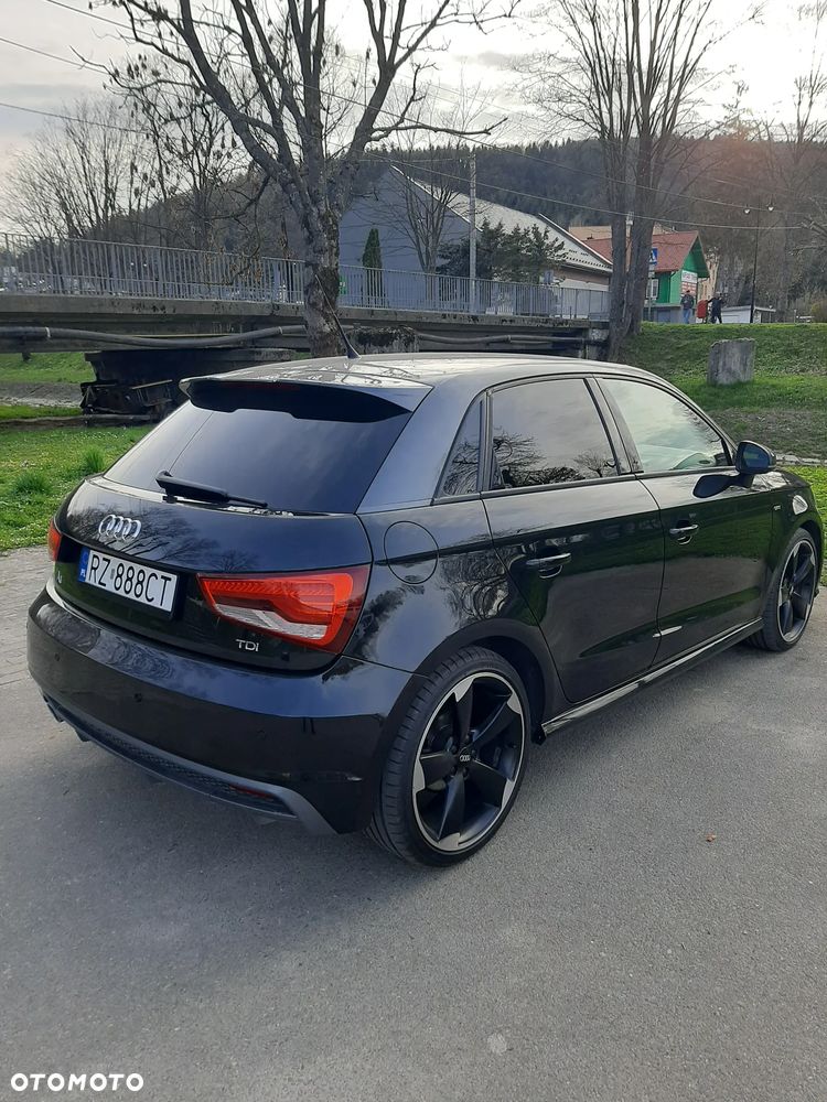 Audi A1 Sportback 1.6 TDI S tronic - 1
