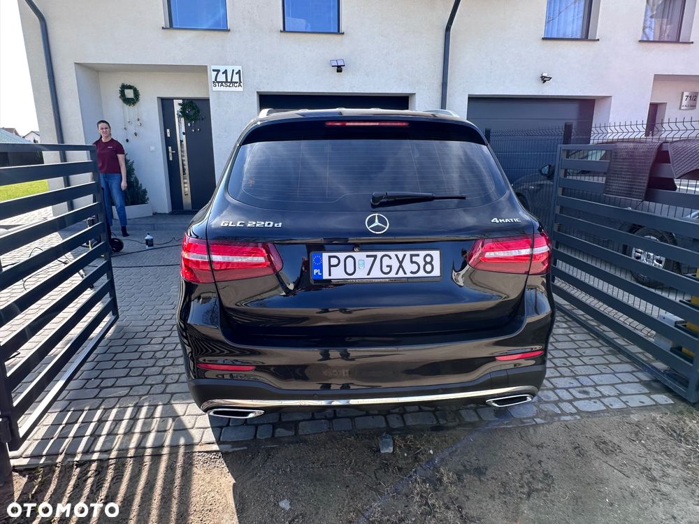 Mercedes-Benz GLC - 26