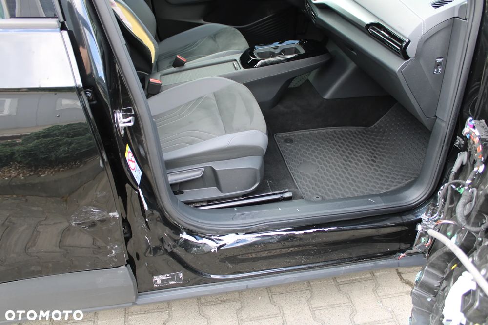 Volkswagen ID.4 77kWh Pro - 11