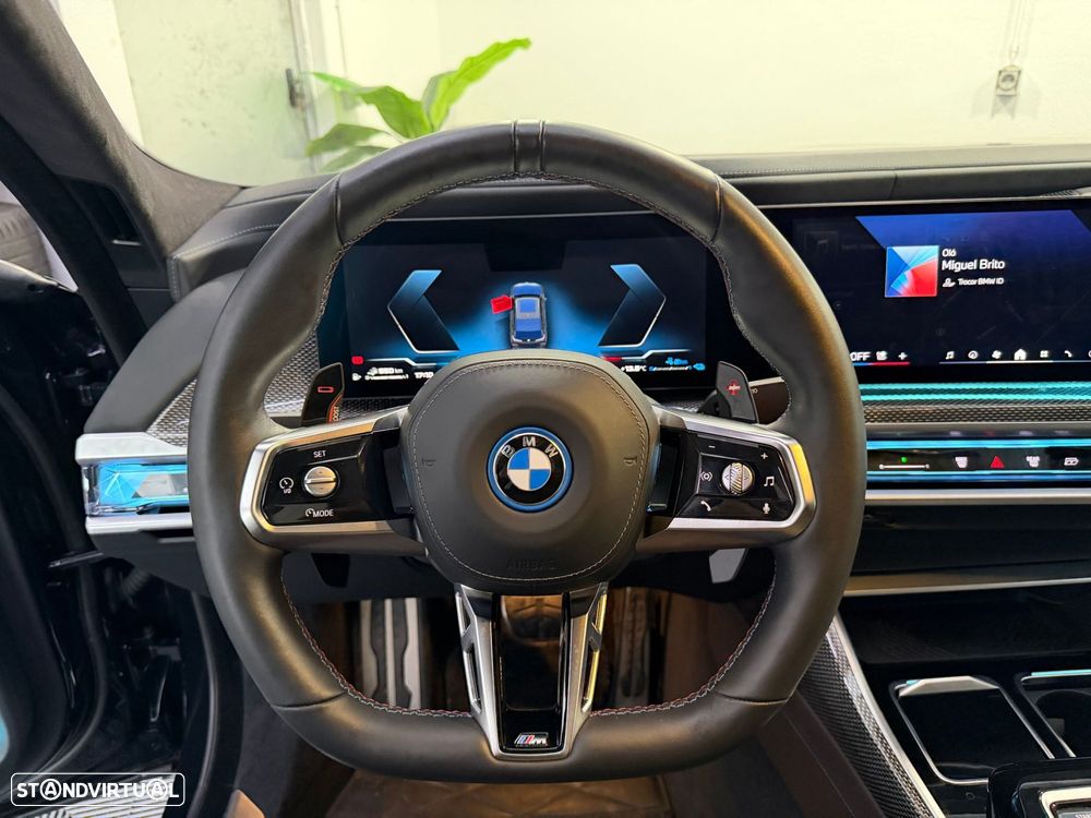 BMW 760 M760e xDrive - 8