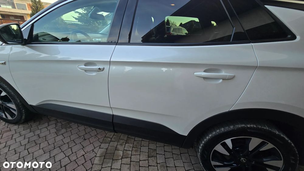 Opel Grandland X 1.2 Start/Stop Automatik Business INNOVATION - 24