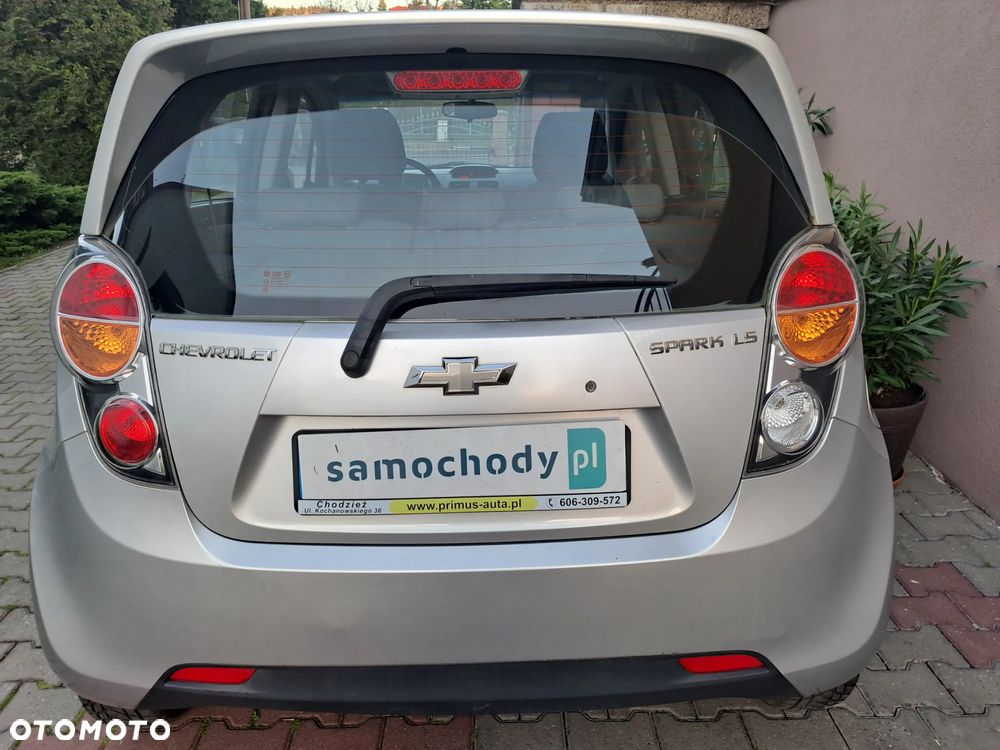Chevrolet Spark - 5