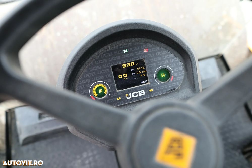 JCB JCB -VM 117 - 18