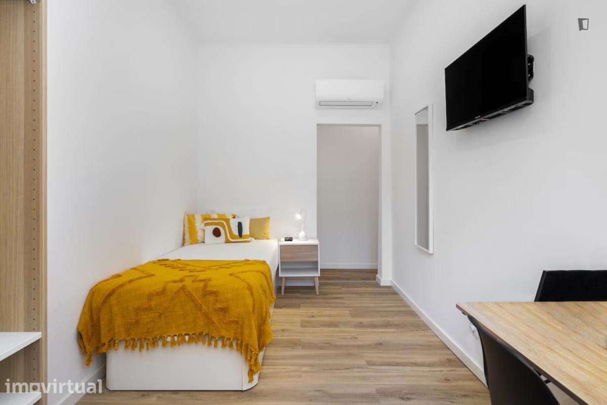 Quarto - localizado em Penha de França Lisbon - Grande imagem: 3/14