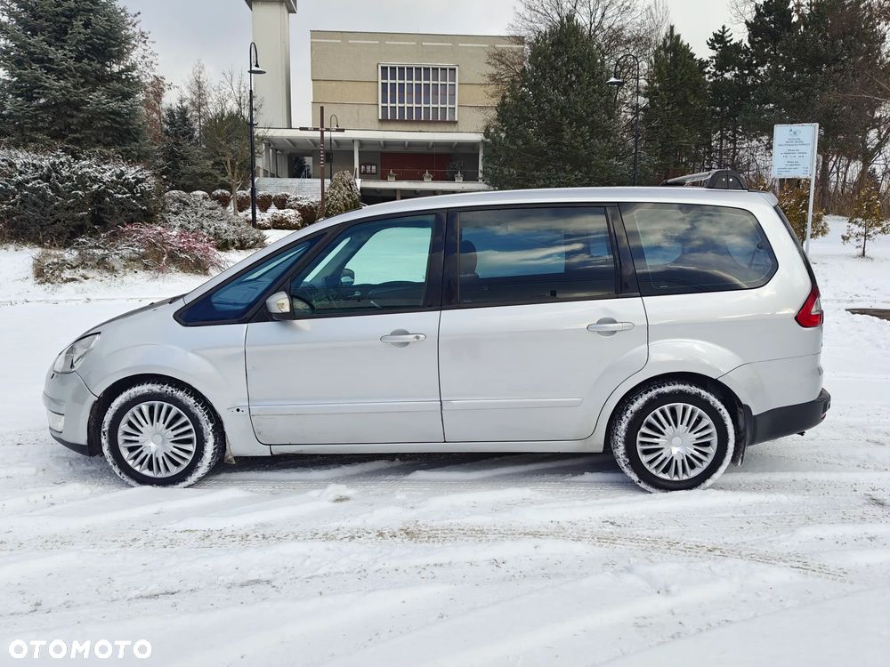 Ford Galaxy 2.0 TDCi Ghia - 12
