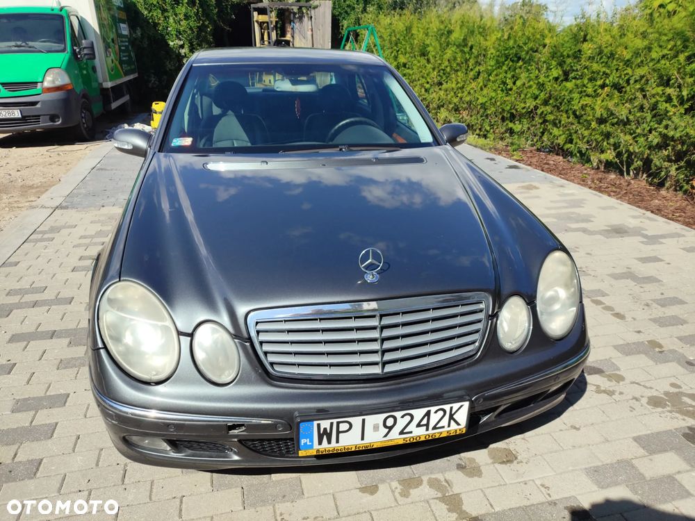 Mercedes-Benz Klasa E - 6