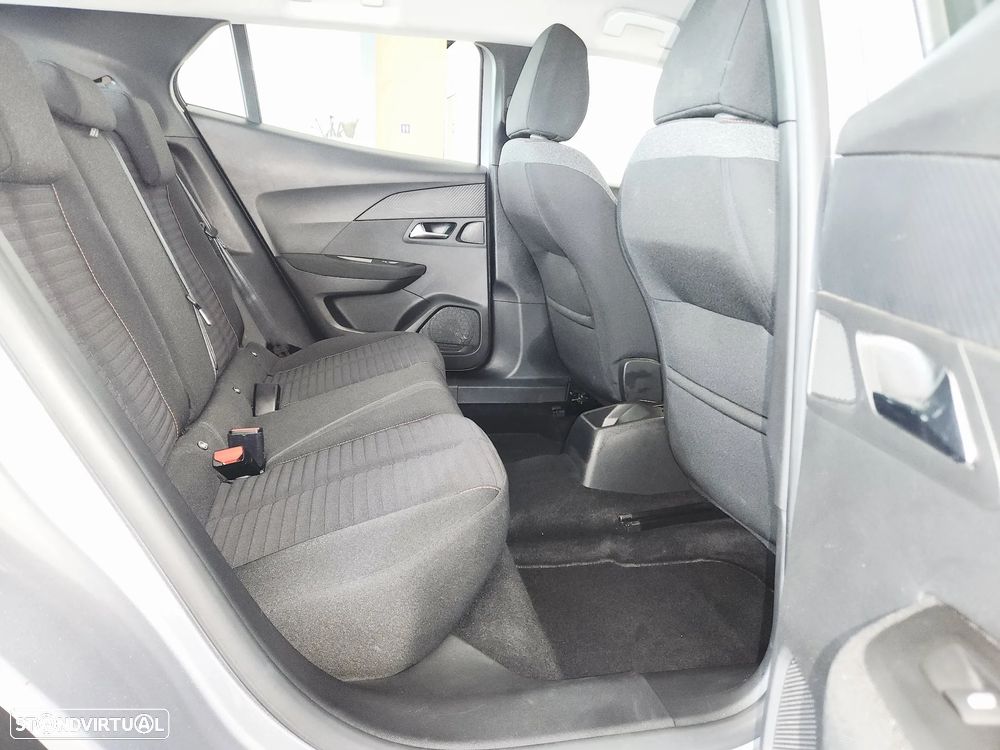 Peugeot 2008 BlueHDi 110 Active - 42