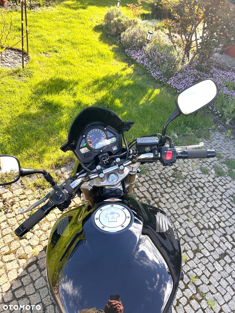 Honda Hornet - 4