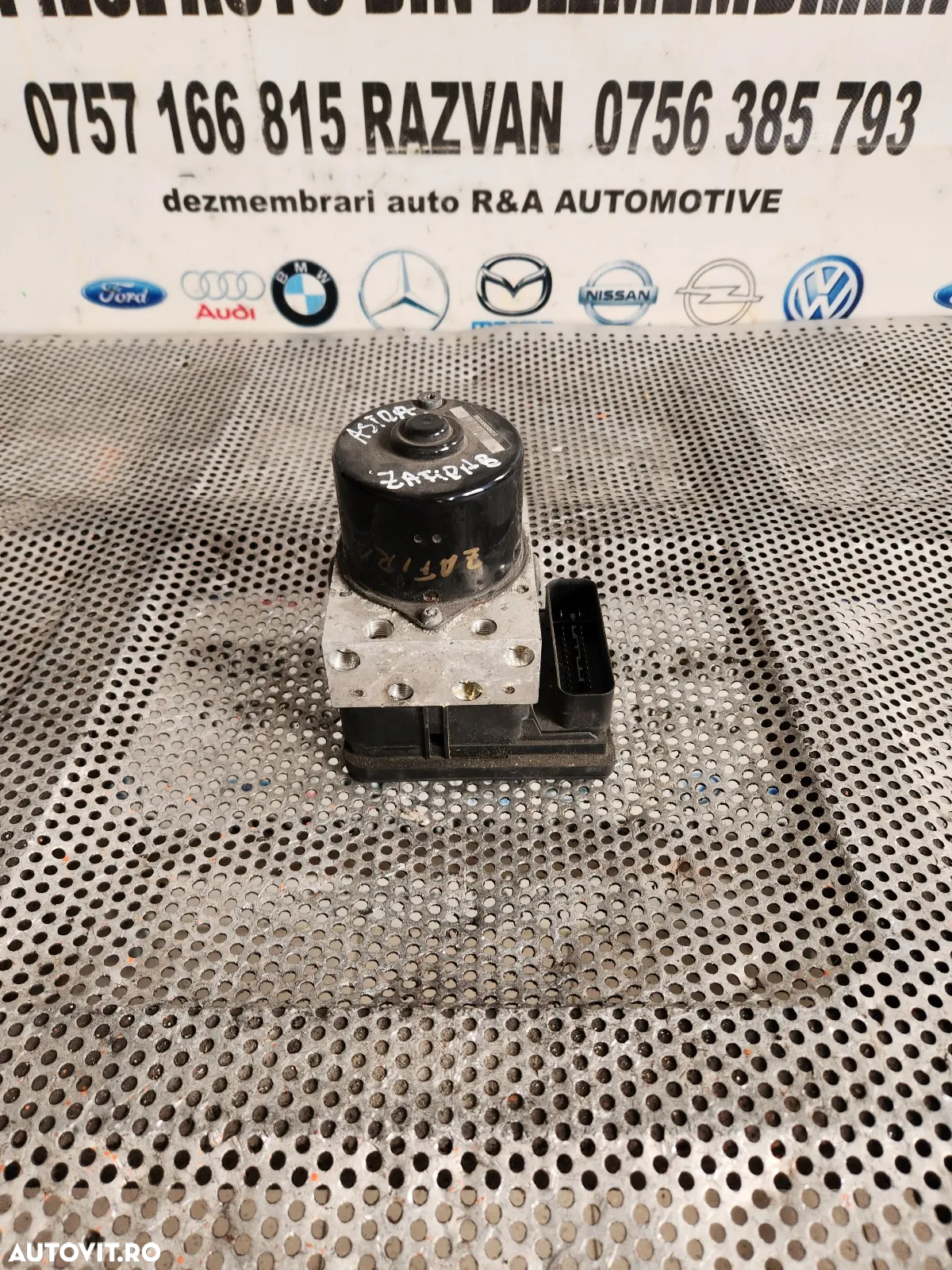 Modul Pompa Unitate ABS Opel Astra H Zafira B Cod  - Dezmembrari Arad - 2