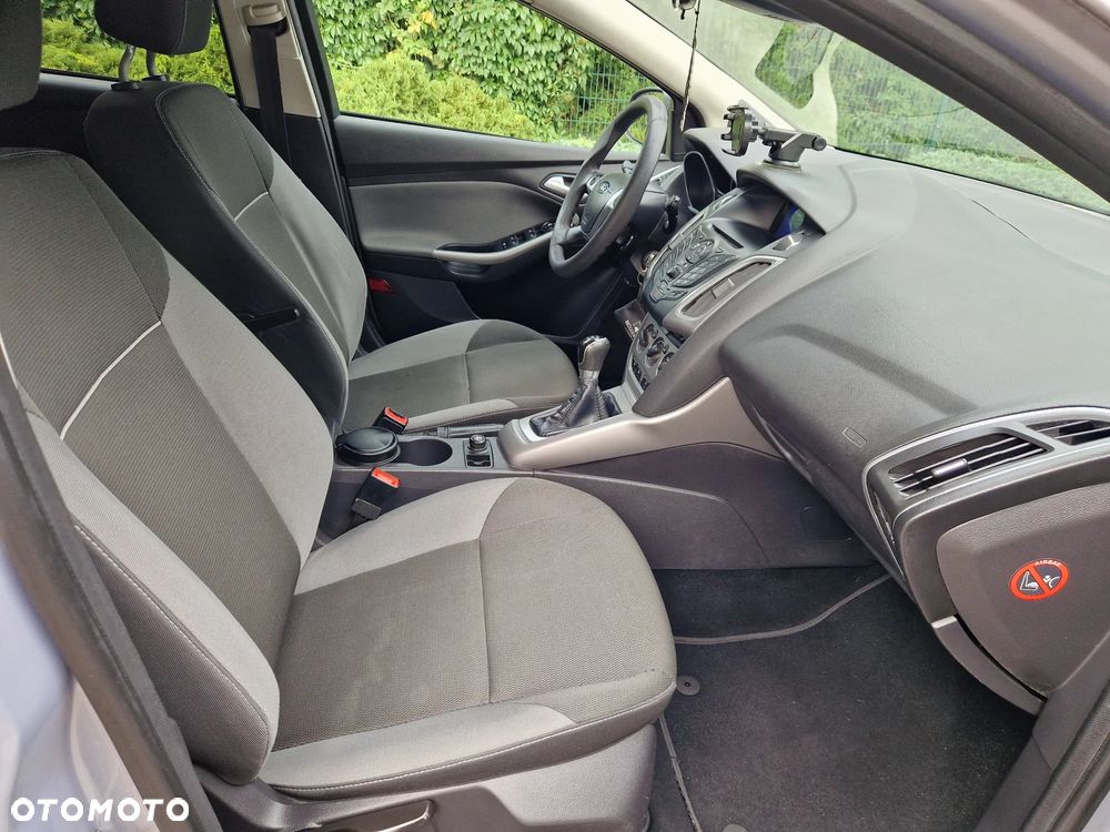 Ford Focus - 23