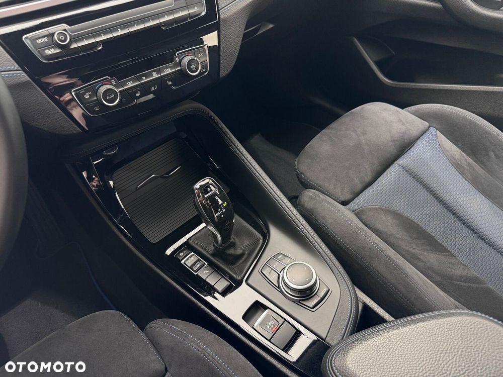 BMW X2 sDrive18i M Sport - 25