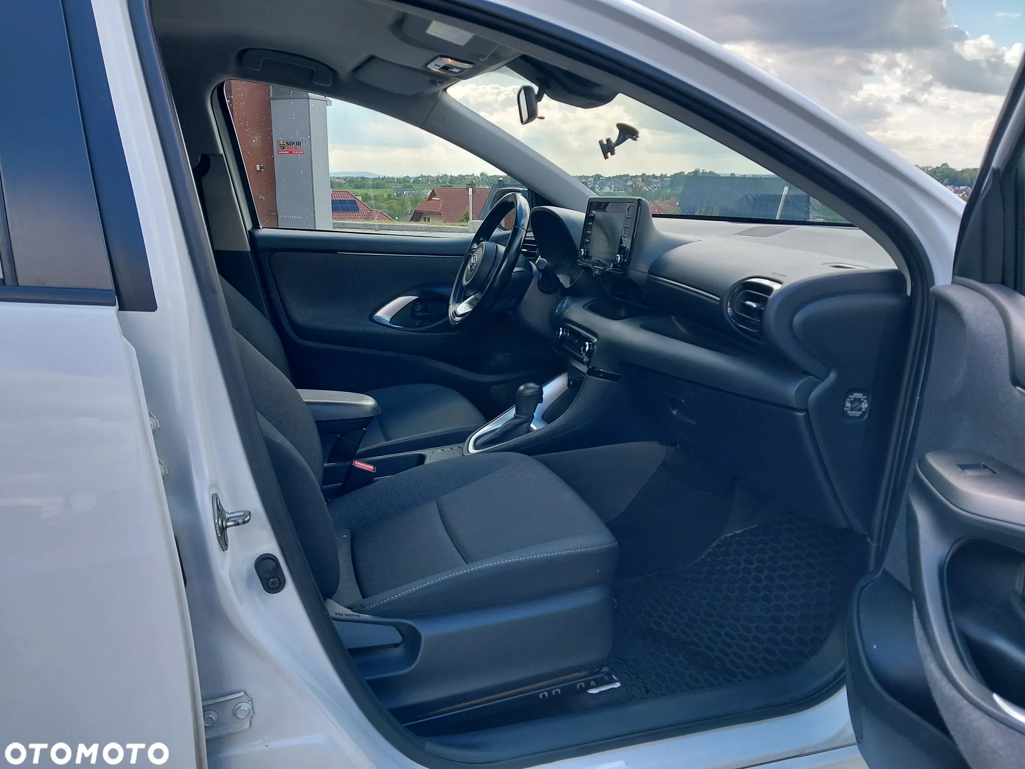Toyota Yaris Hybrid 1.5 Comfort - 26