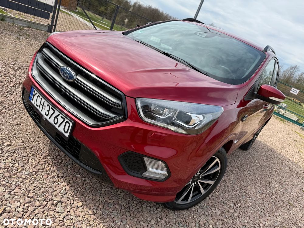 Ford Kuga 2.0 TDCi AWD ST-Line - 4