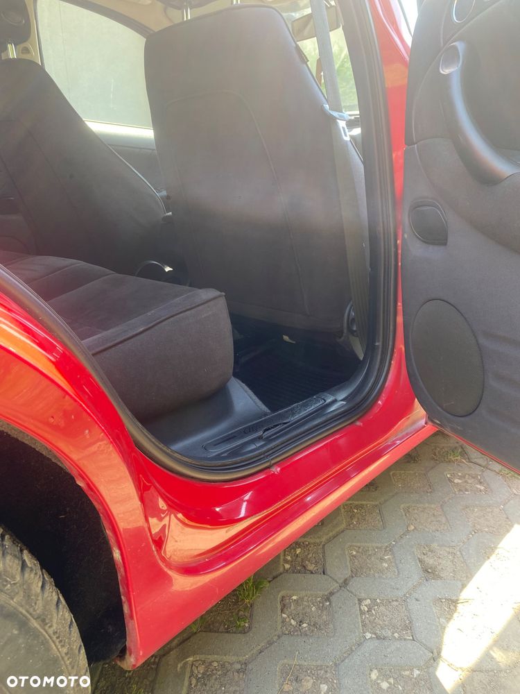 Alfa Romeo 147 1.9 JTDM 8V - 16