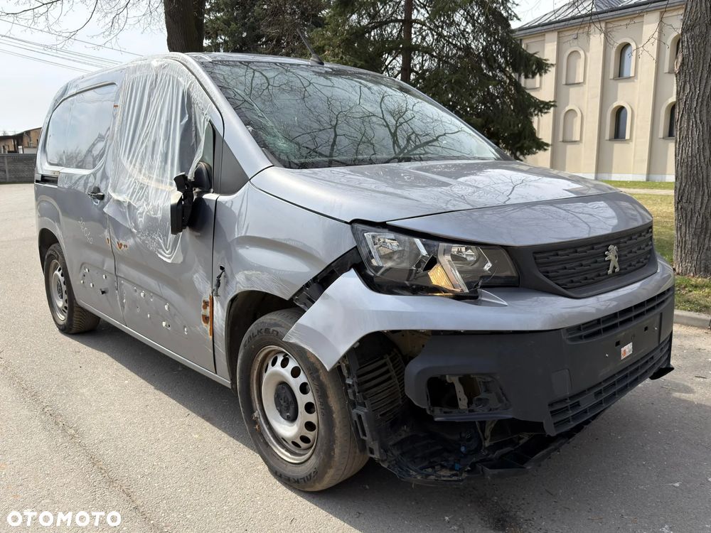 Peugeot E Partner - 2