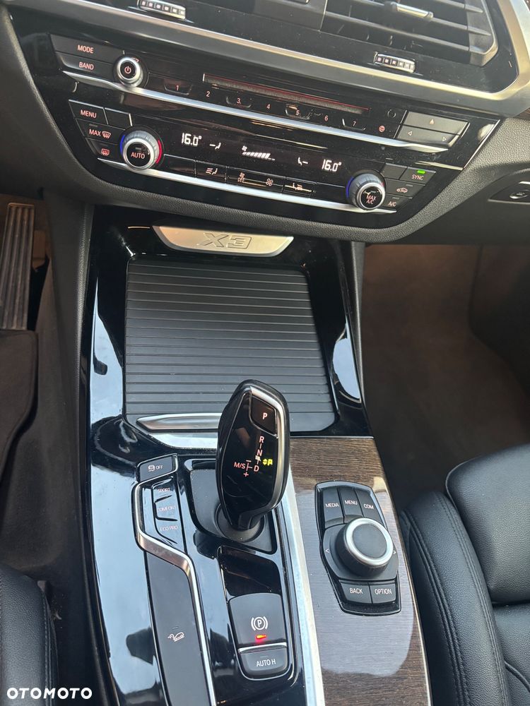 BMW X3 xDrive30i xLine - 9