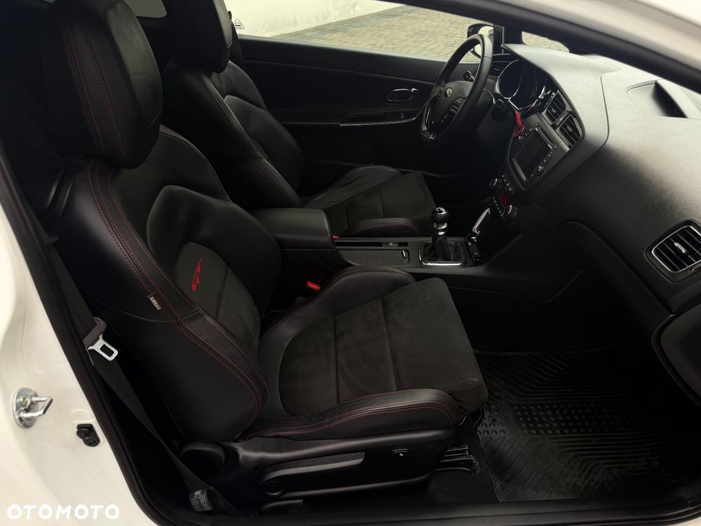 Kia Ceed 1.6 T-GDI GT-Challenge - 23