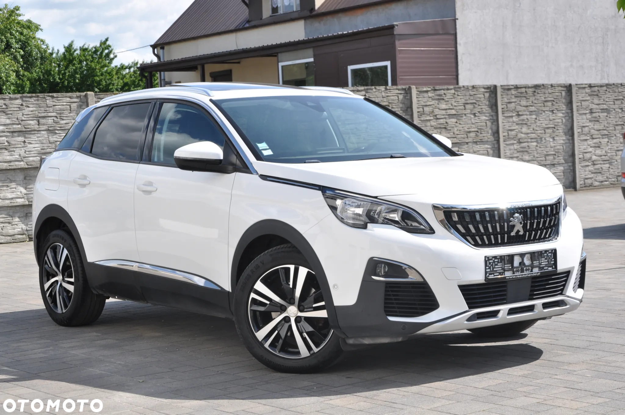 Peugeot 3008 1.5 BlueHDi Allure S&S - 4