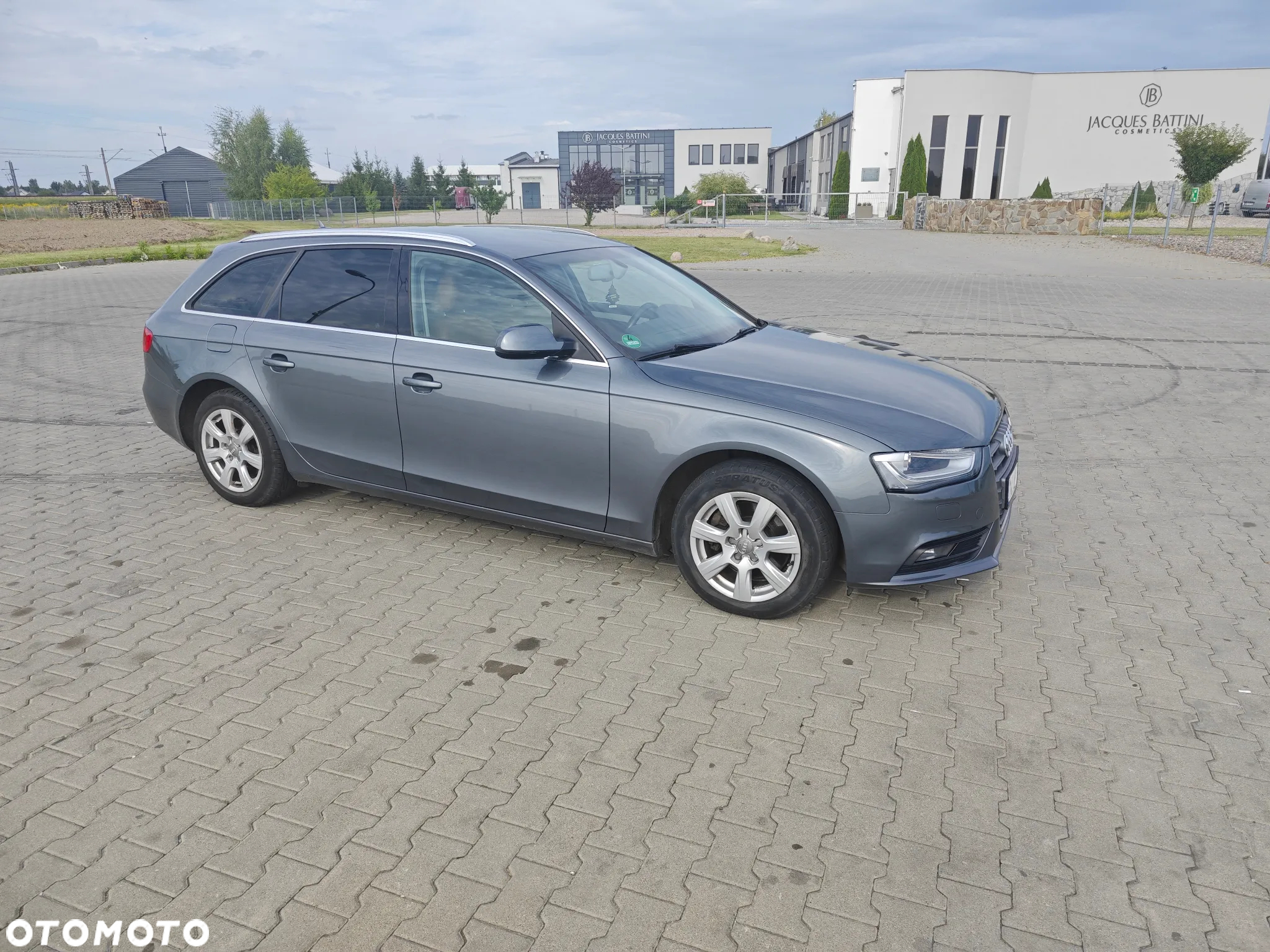 Audi A4 2.0 TDI S tronic - 29